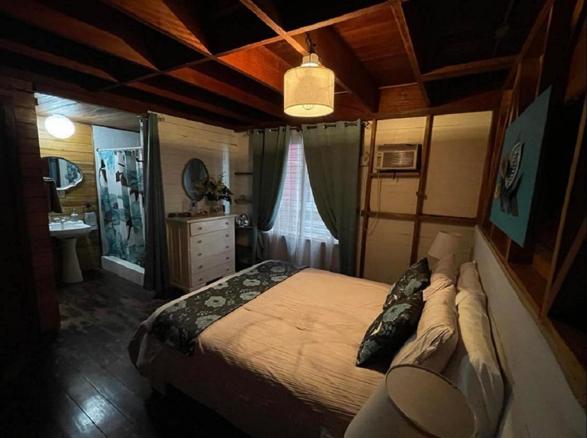 Villa Amaya โบกัสทาวน์ ภายนอก รูปภาพ