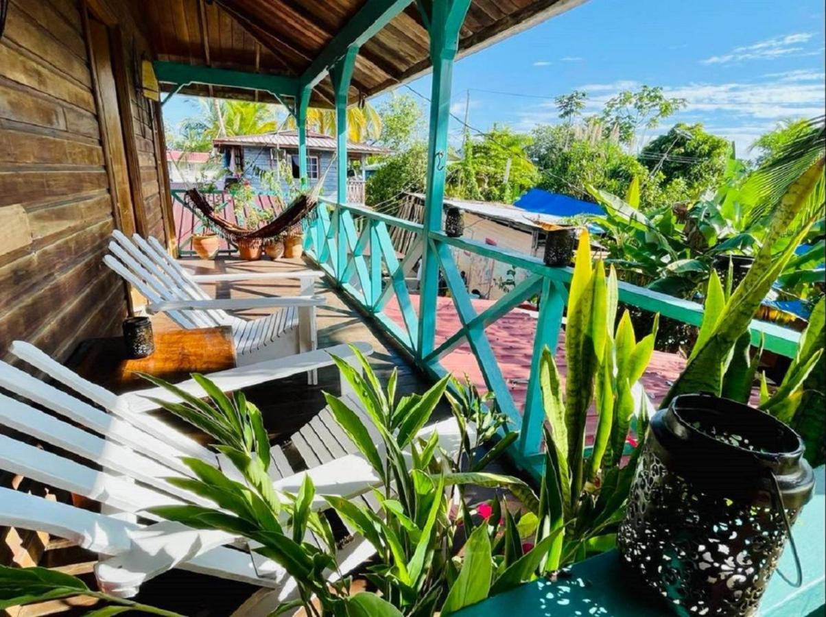 Villa Amaya โบกัสทาวน์ ภายนอก รูปภาพ