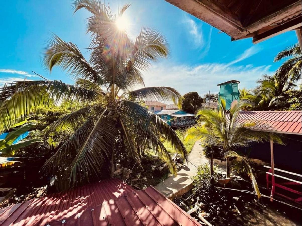 Villa Amaya โบกัสทาวน์ ภายนอก รูปภาพ