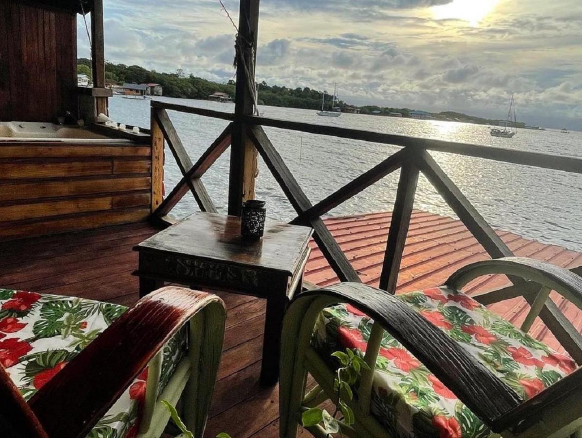 Villa Amaya โบกัสทาวน์ ภายนอก รูปภาพ